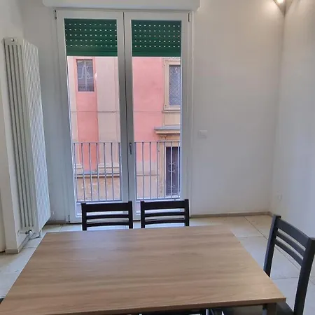 Apt&r Galliera בולוניה