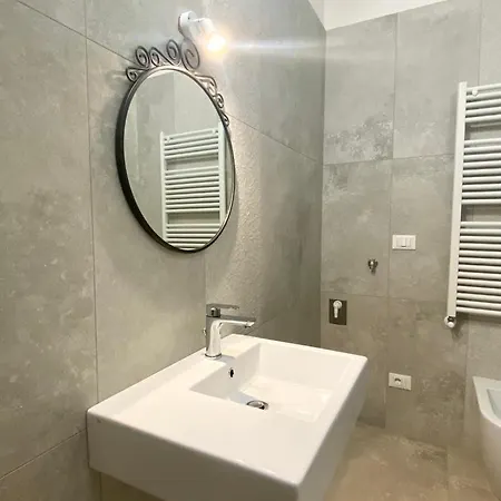 Apt&r Galliera